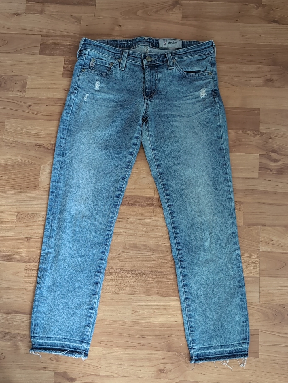 AG Jeans The Stilt Crop 27 21 Year Breathless Fade - Picture 2 of 12